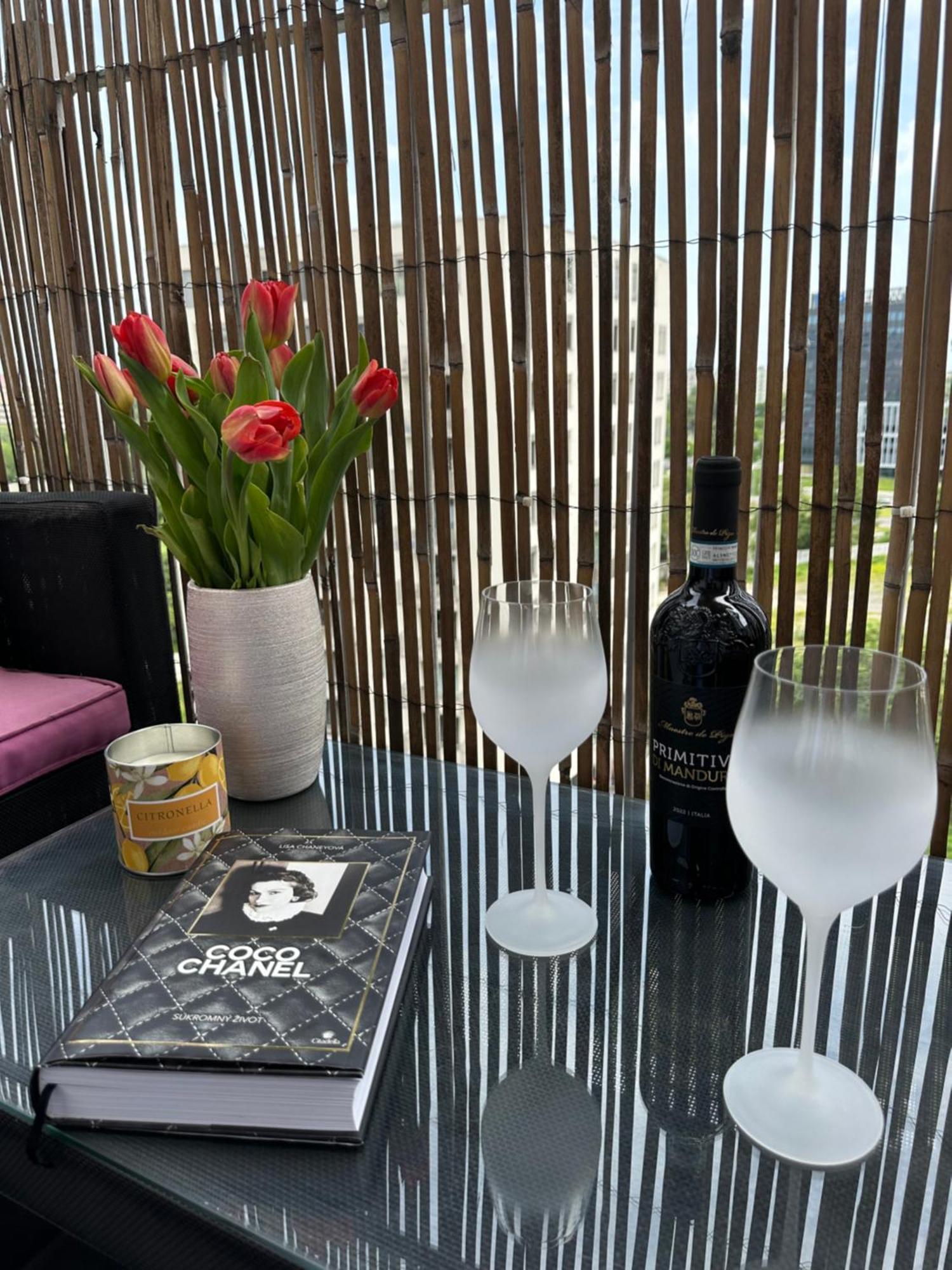 Cozy Apartment With Nice Balcony Seating, 9Th Floor, Parking Bratislava Eksteriør bilde